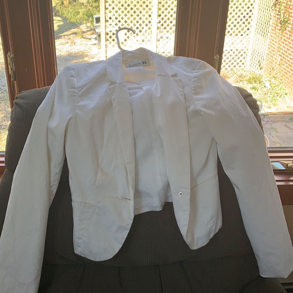 Jacket - Picture 2 of 4